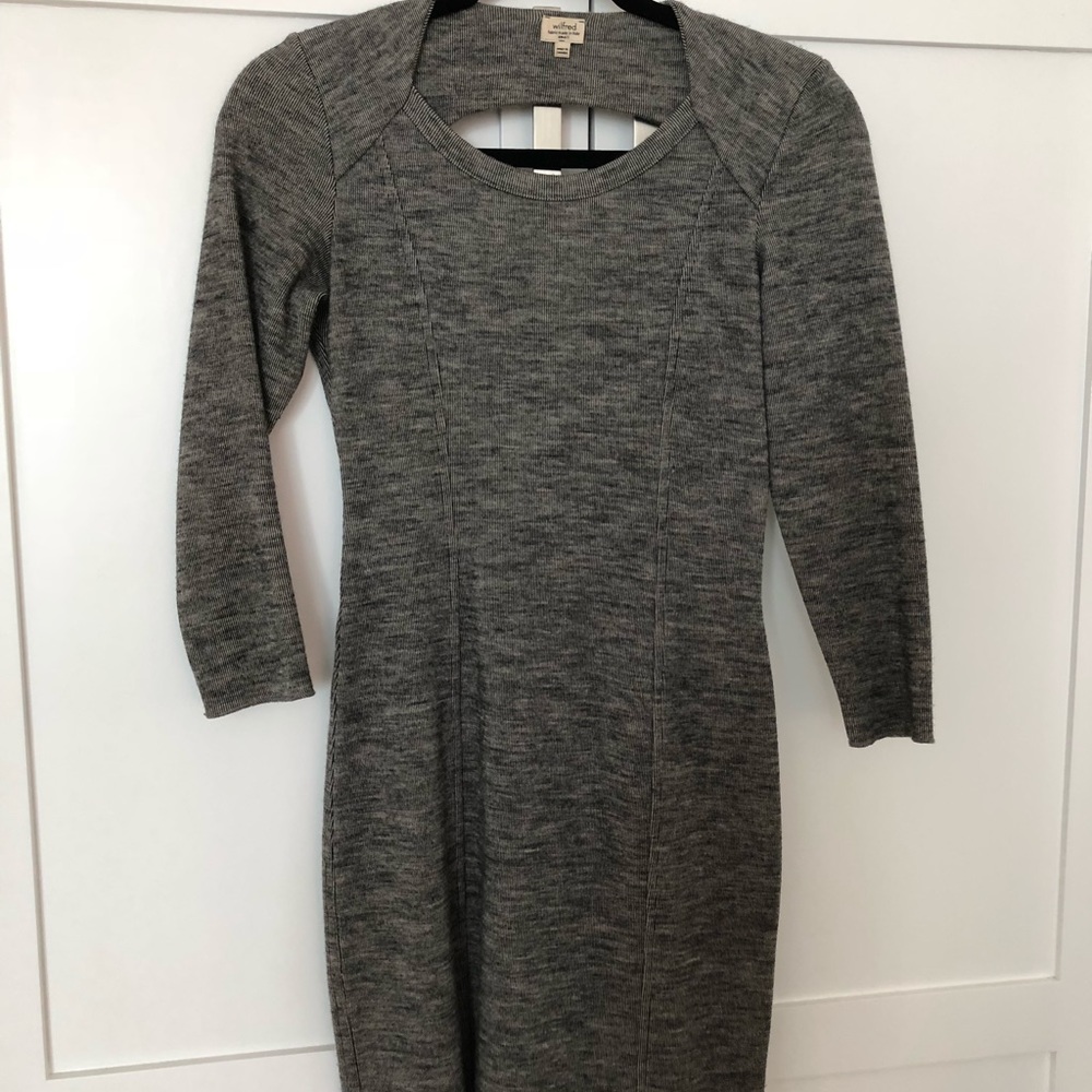 Wilfred Aritzia Gray Fitted Dress Size S
